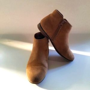Chic Girls Cognac Color, Zipper Booties